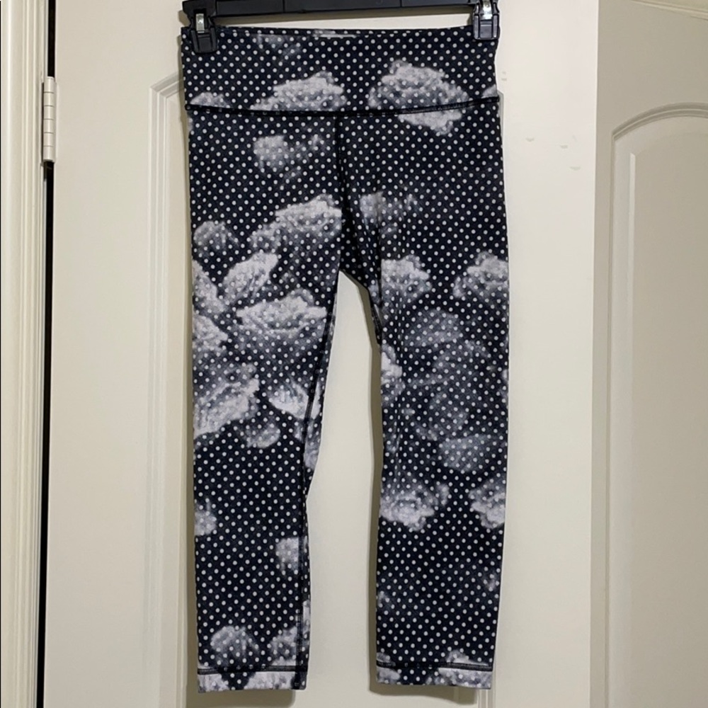 Lululemon Cropped Printed Legging